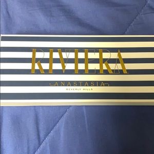 Authentic ABH Riviera Palette (Gently Used)